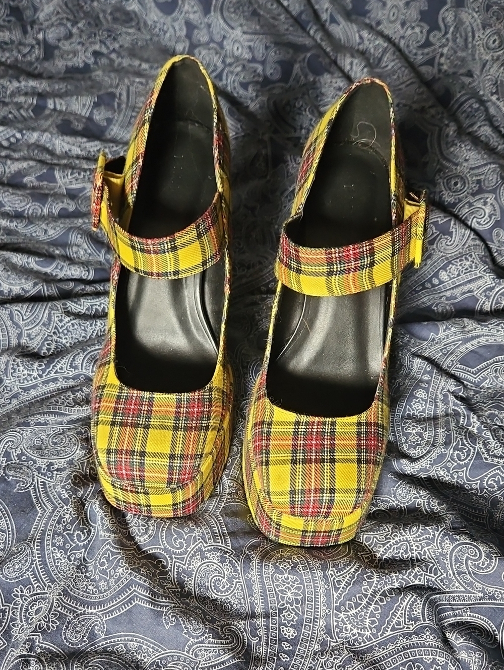 BAMBOO Yellow Plaid Mary Jane Platform Heels
